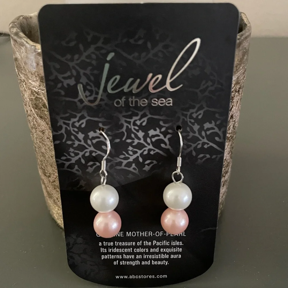 Jewel of the Sea Mother of Pearl Earrings